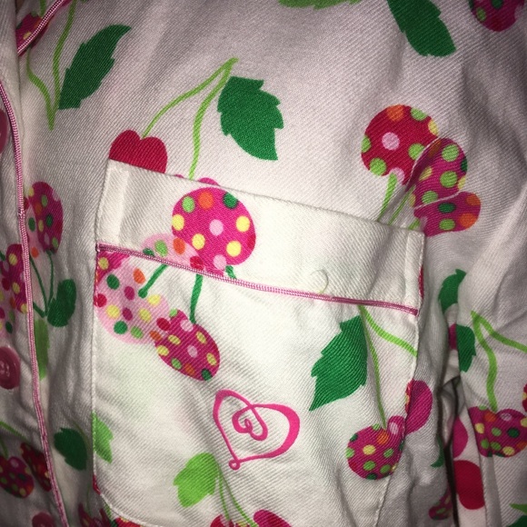 Victoria’s Secret Cherry 2pc Pajama Set Size Small - Picture 5 of 10